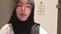 Bokep abg hijab spill toket di wc umum
